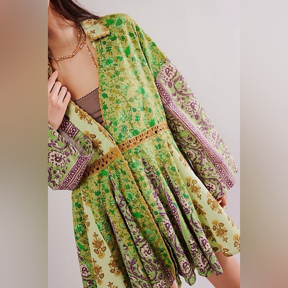Free People Dresses & Skirts - Free People Hazy Baby Printed Mini Dress NWT Green Combo Size M